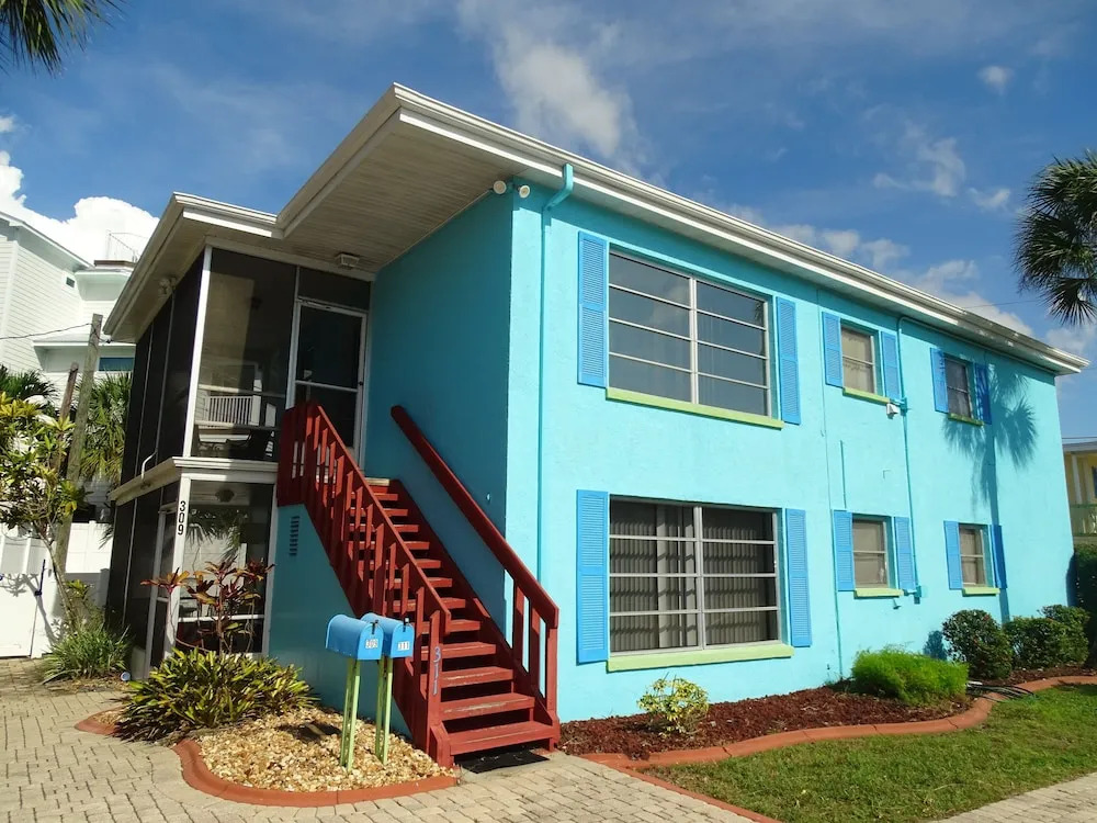 309/311 Canal Rd 4 Bedrooms 4 Bathrooms Condo