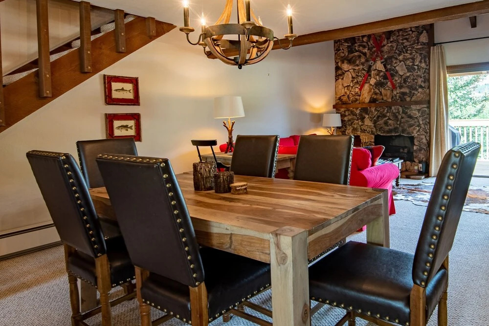 Snowcreek Condominiums 1579 2 Bedrooms 2 Bathrooms Condo