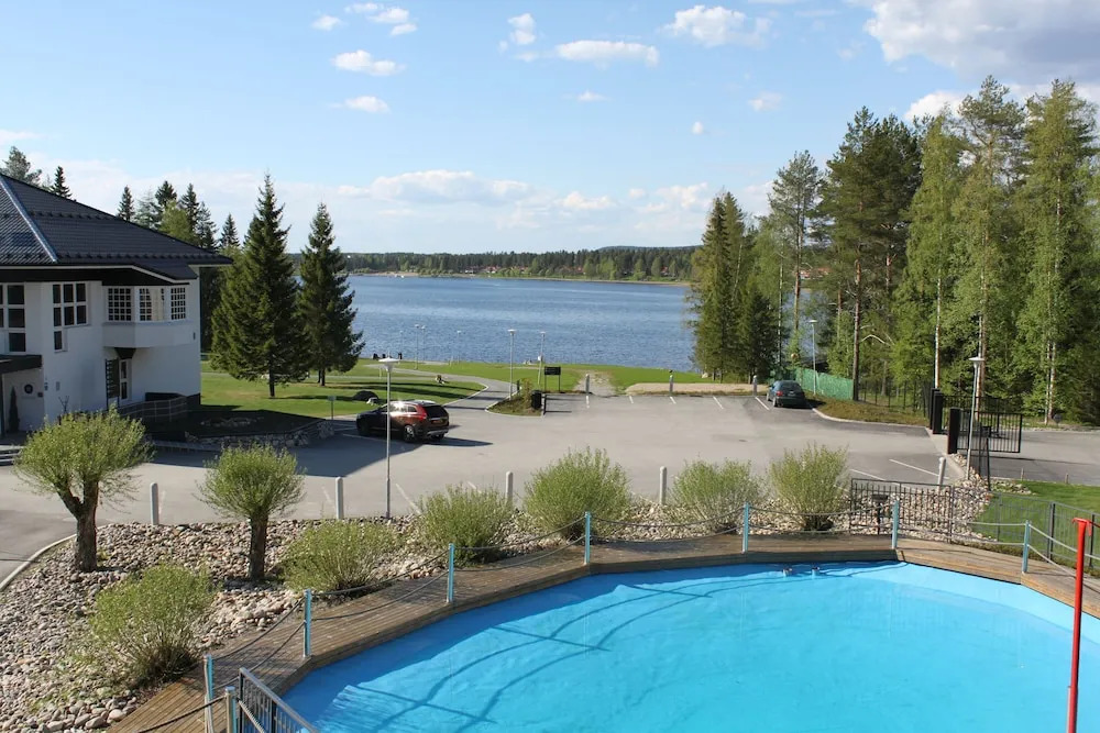 Aateli Lakeside Chalets - former Vuokatti Suites