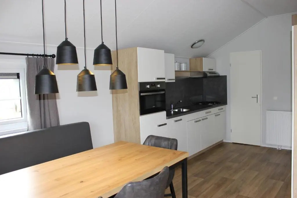 De Bijsselse Enk, Noors chalet 1