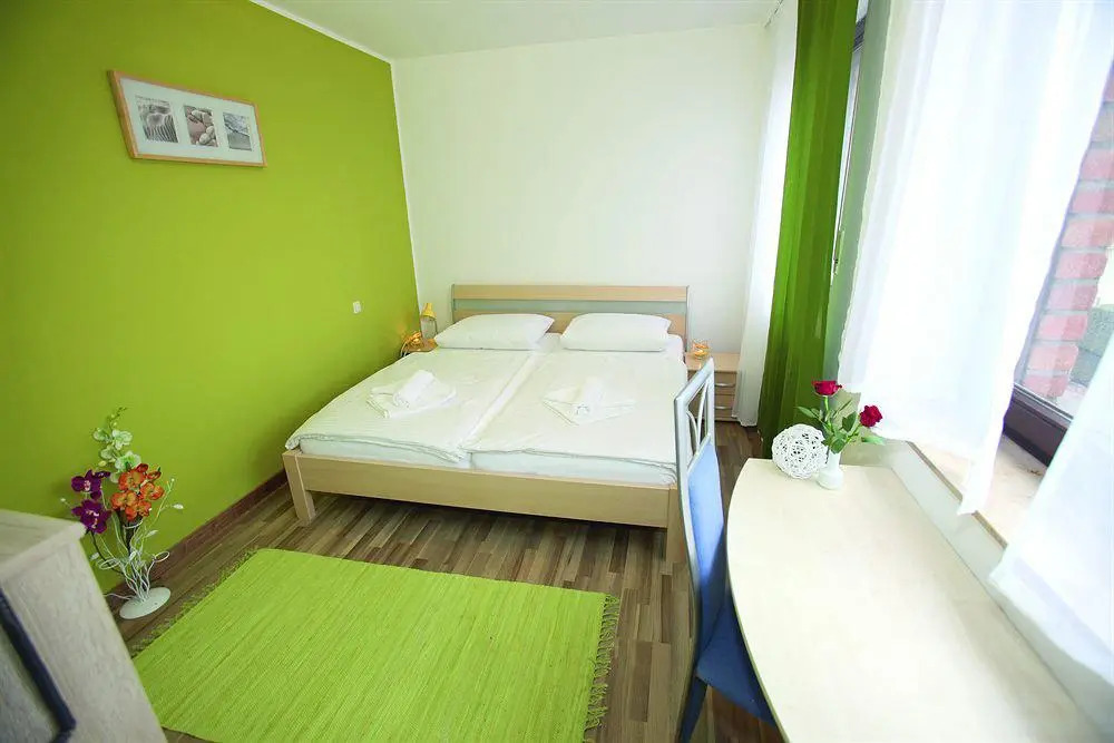Hotel Olive Inn