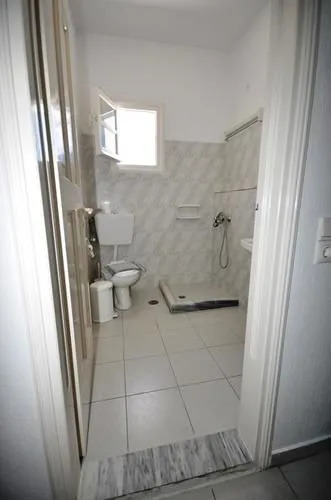 Vista Vaios Rooms & Studios Pension