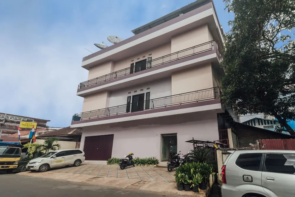 OYO 1478 Clean & Comfort Homestay