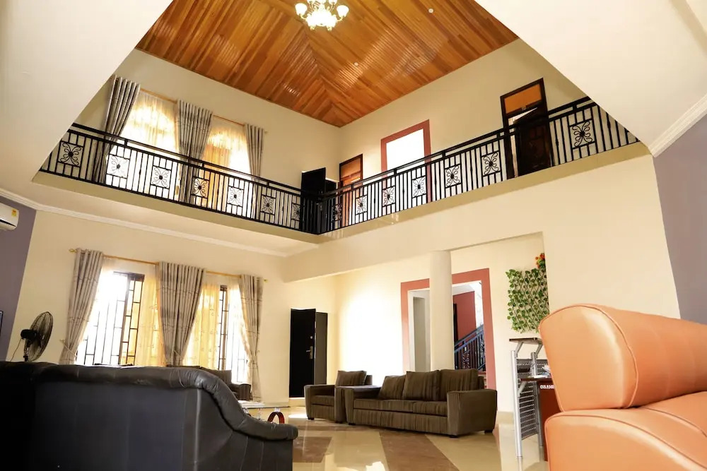 Osaah Bema lodge