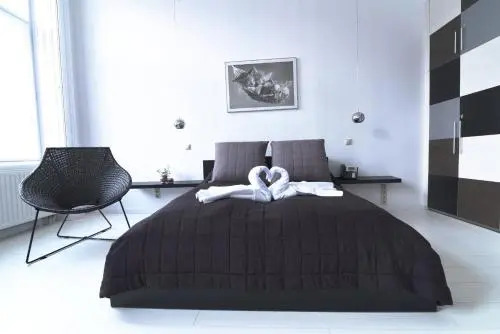 Downtown Deluxe