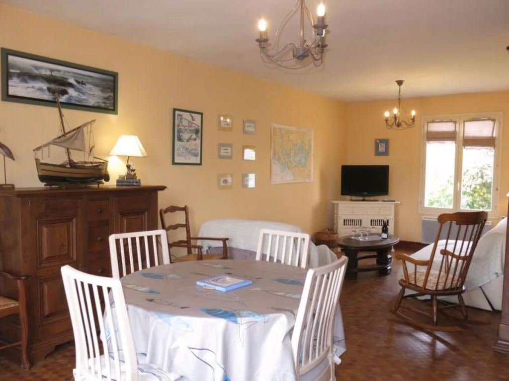 House Monteno Arzon