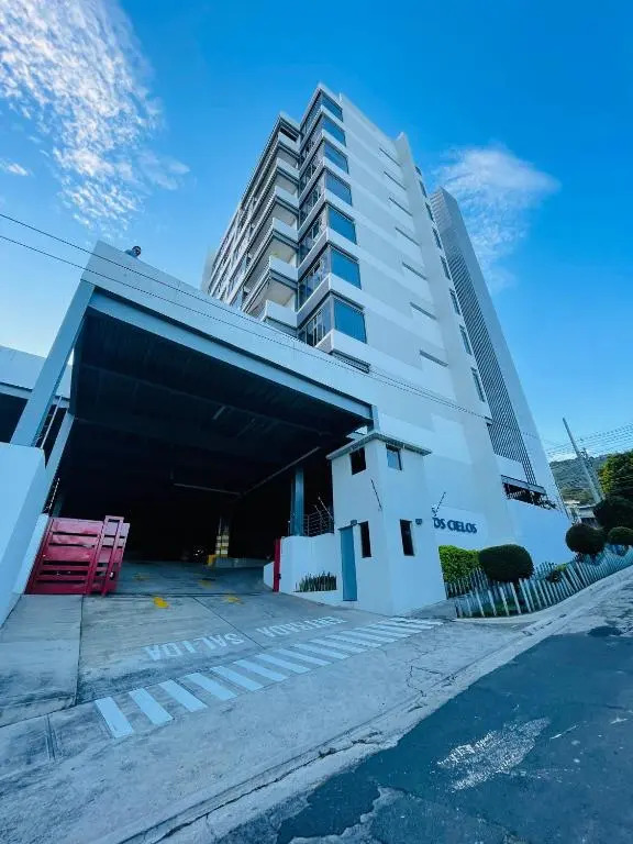 Apartamento moderno con vista a la ciudad