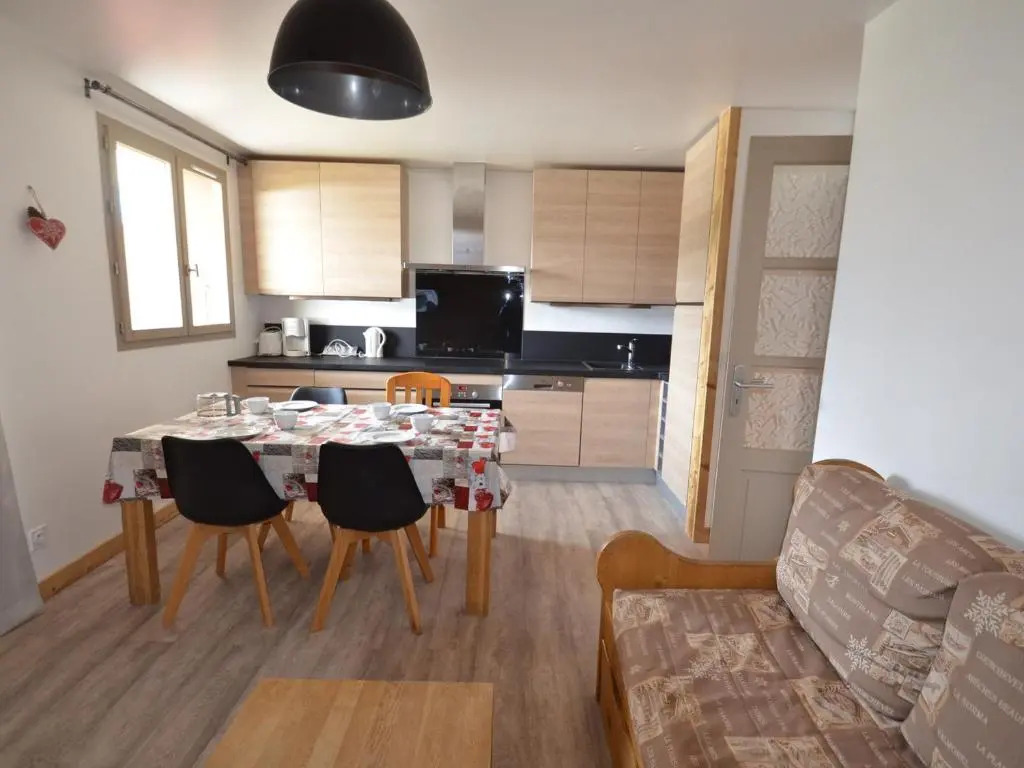 Appartement Les Menuires, 3 pièces, 6 personnes - FR-1-452-6