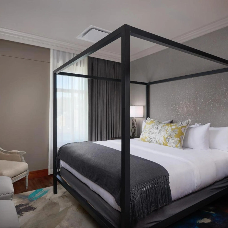 The Merrill Hotel & Conference Center, Muscatine, a Tribute Portfolio Hotel