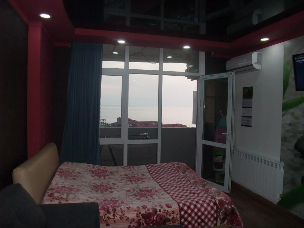 Apartment with Black Sea view