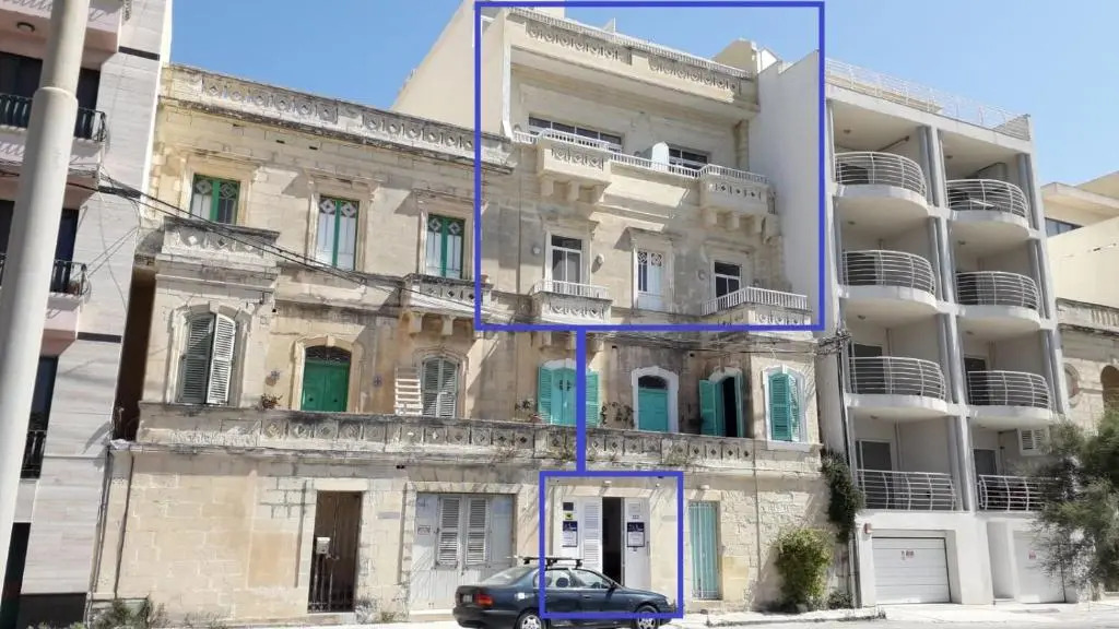 Blue Harbour 5 - Seafront Penthouse with stunning seaviews - by Getawaysmalta