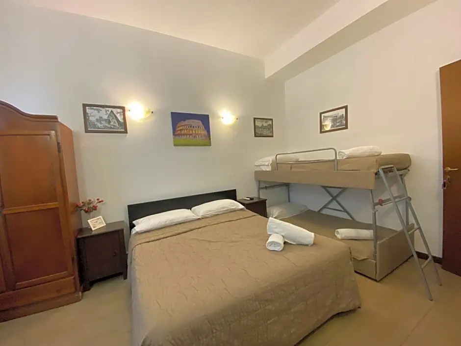 September Suite Rome