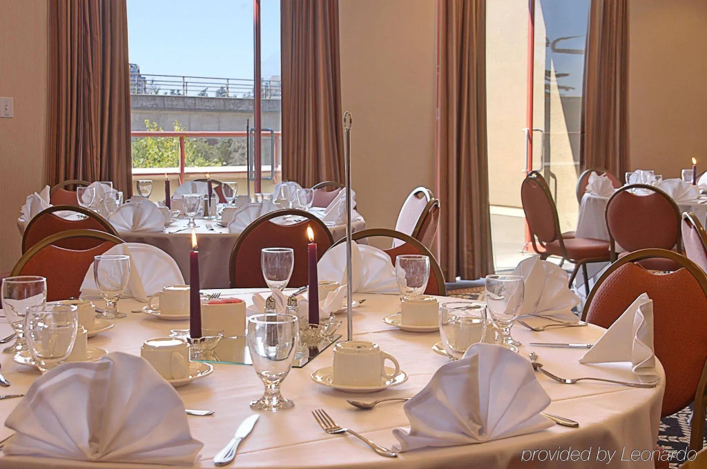 Holiday Inn Express Vancouver-Metrotown