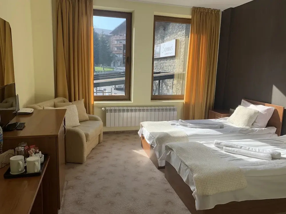 Granat Apartments