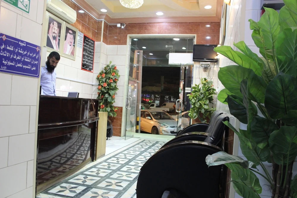 Al Eairy Furnished Apartments Al Baha 1