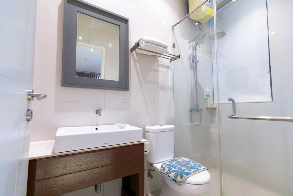 OYO 3735 Liv Hotel