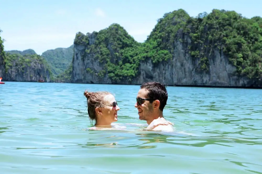 Halong Moonlight Cruises