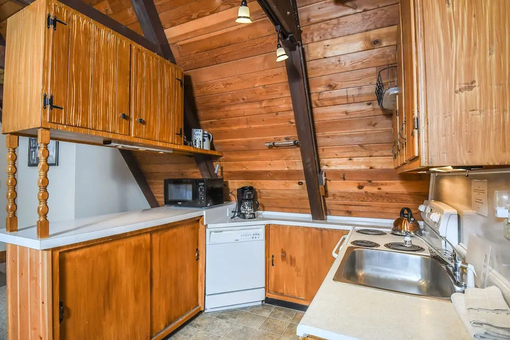 In the Pines 3 Bedroom House