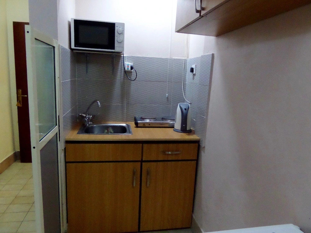 Deen Apartment Services