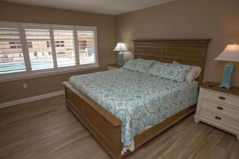Win-San C-102 - 2 Br Condo