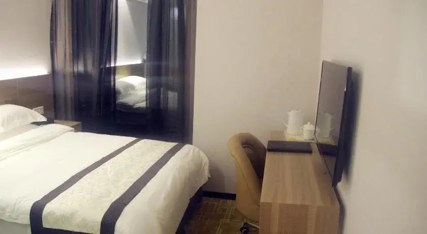 Toronto Hotels Dameisha Branch