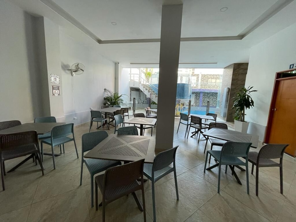 Hotel Vadamar