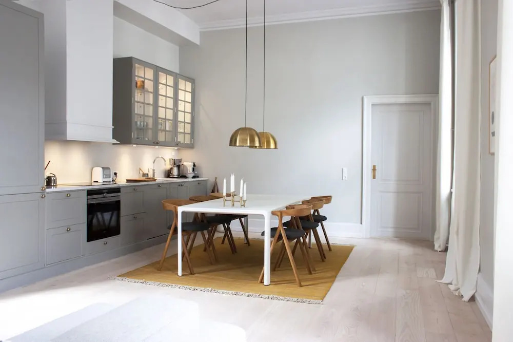 Luxury apartment in the center 1400-1