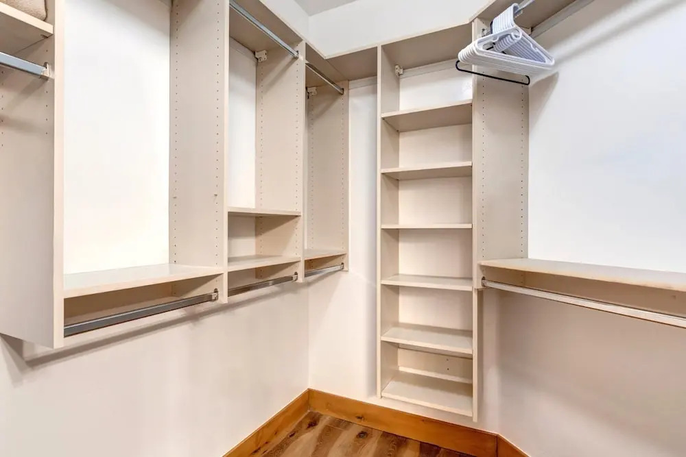 Guilt Free 3 Bedrooms PGE-2413 by KBM
