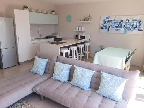 14 Bella Vista