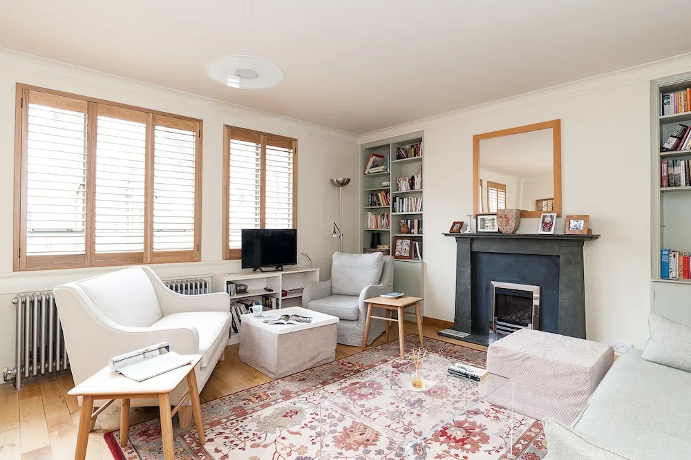 Trendy 3BR Flat in Notting Hill