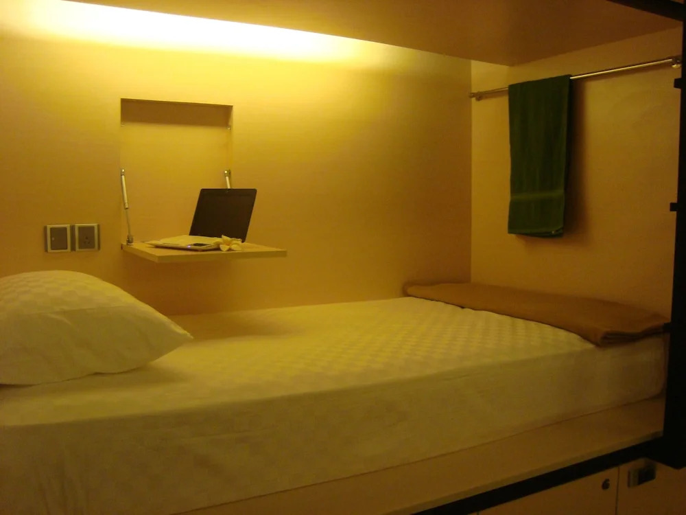 Bali Caps Hostel
