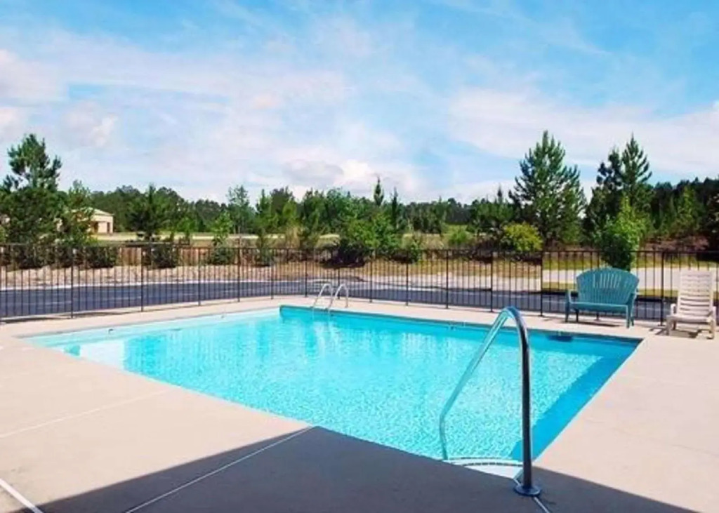 Econo Lodge Inn & Suites Lugoff