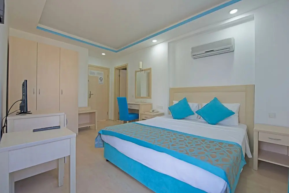 Carina Resort Hotel