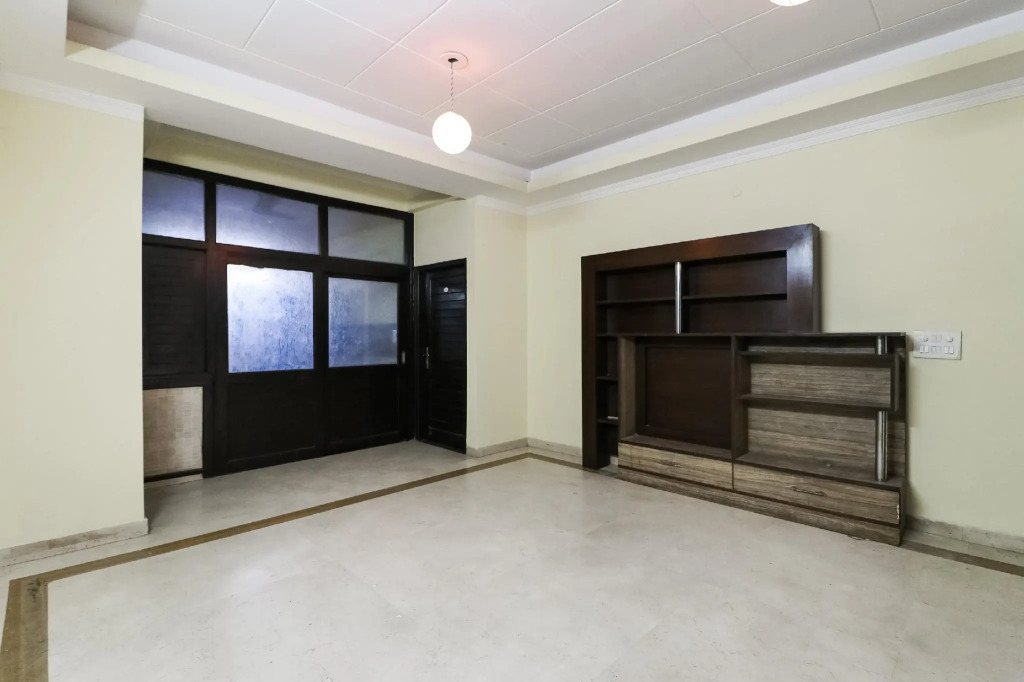 OYO 76117 Revive Premium Hotels