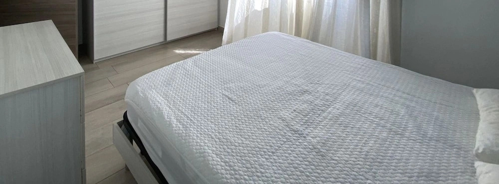 3 Room Apartment Sleeps 5 IN THE Acquaviva Area-rif Sera