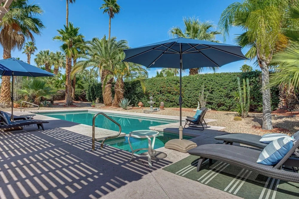 1 Mi to Dtwn Palm Springs! Desert Escape w/ Pool