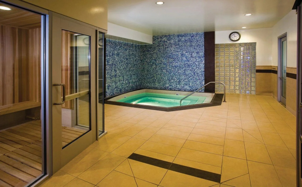 Renaissance ClubSport Aliso Viejo Laguna Beach Hotel