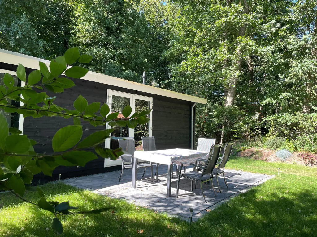 Holiday Home in Hellendoorn near Forest