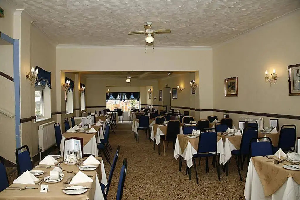 Channel View Hotel