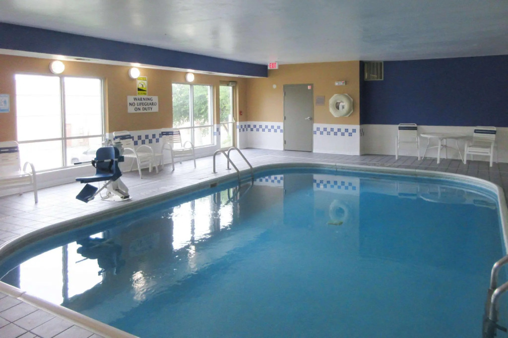 Clarion Pointe Fairborn near Wright Patterson AFB
