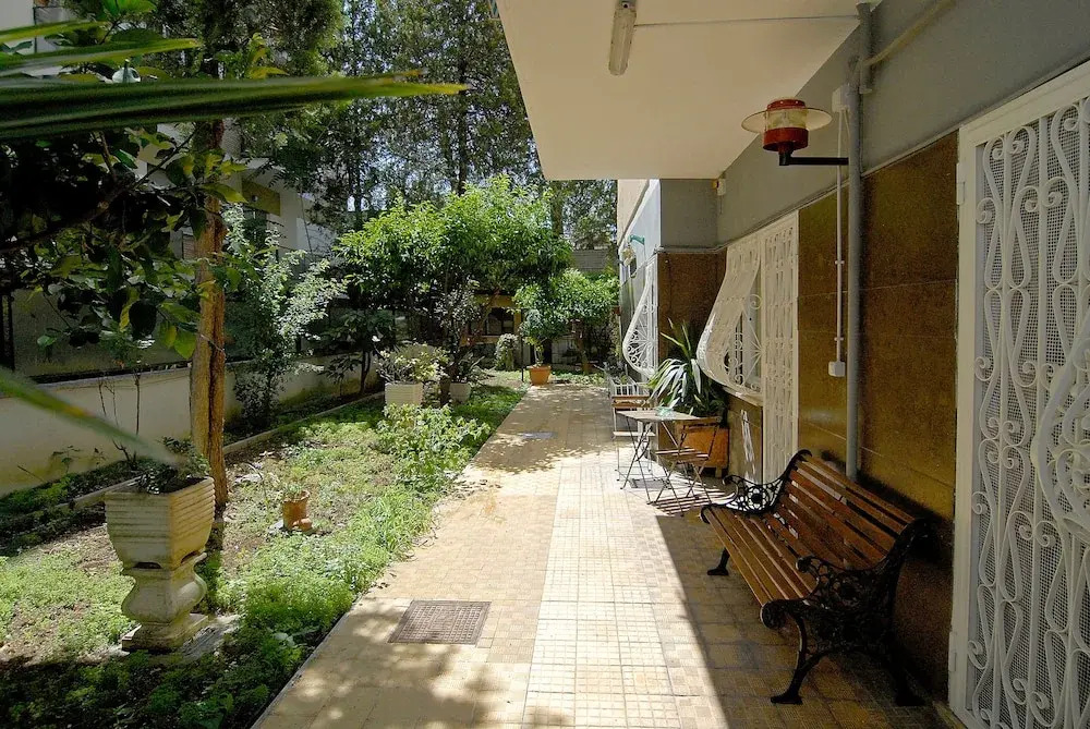 Tiburtina House
