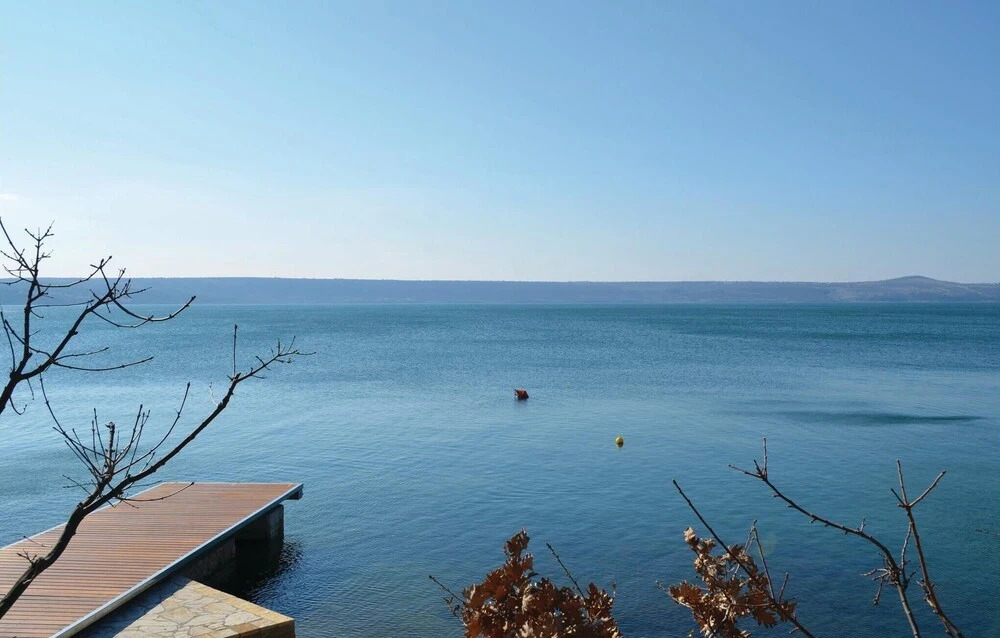 Awesome Home in Maslenica With Wifi and 3 Bedrooms