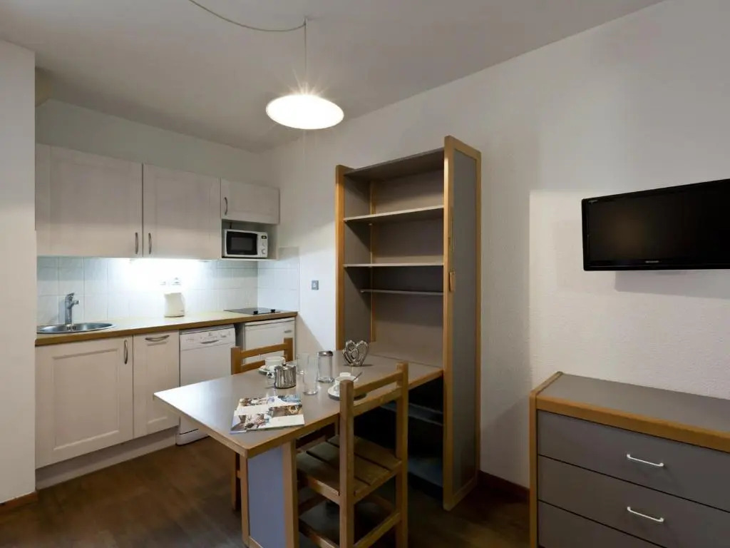 Appartement Brides-les-Bains, 1 pièce, 2 personnes - FR-1-512-97