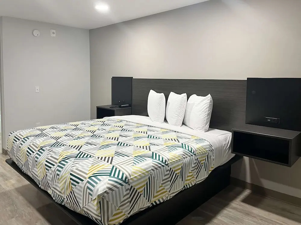 Motel 6 Gonzales, LA Baton Rouge Geismar Prairieville I 10