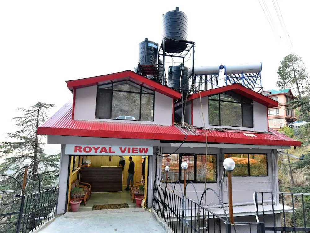 OYO 13186 Hotel Royal View