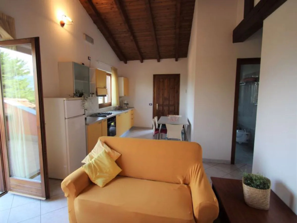 Residenza Agrifoglio 22611