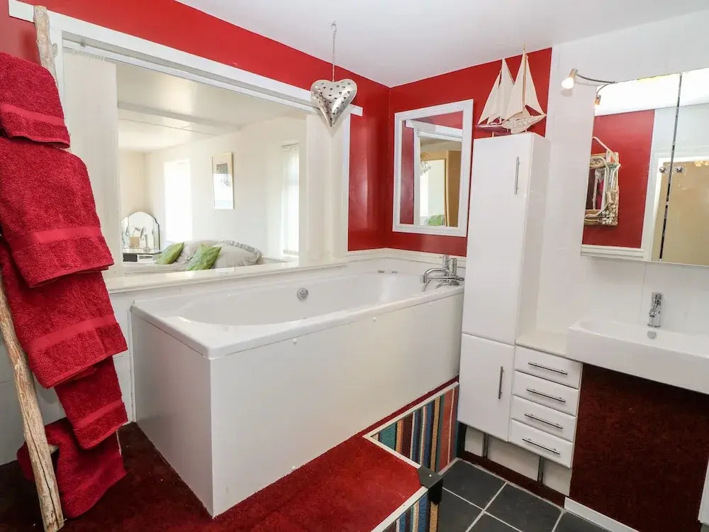 Sea View Apartment