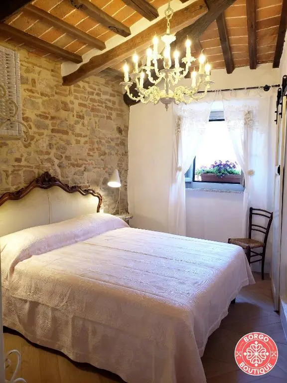 Borgo Boutique Casa Raffaella 2