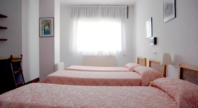 Hostal Charo II