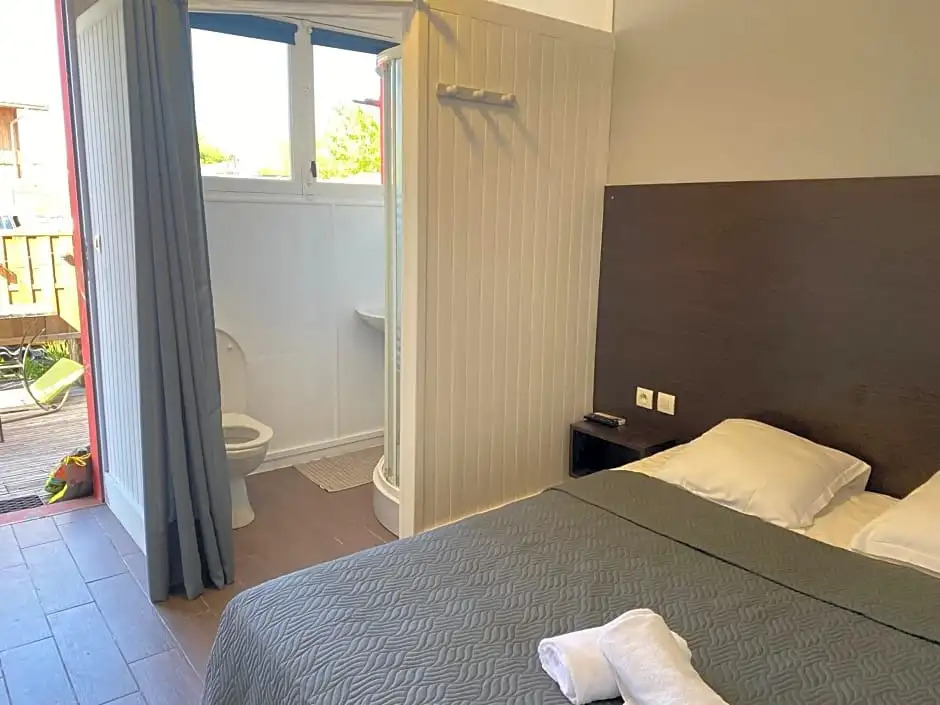 Hôtel LE 28